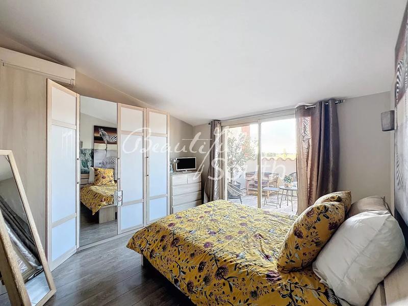 Mas - 307 m² - 5 pièces