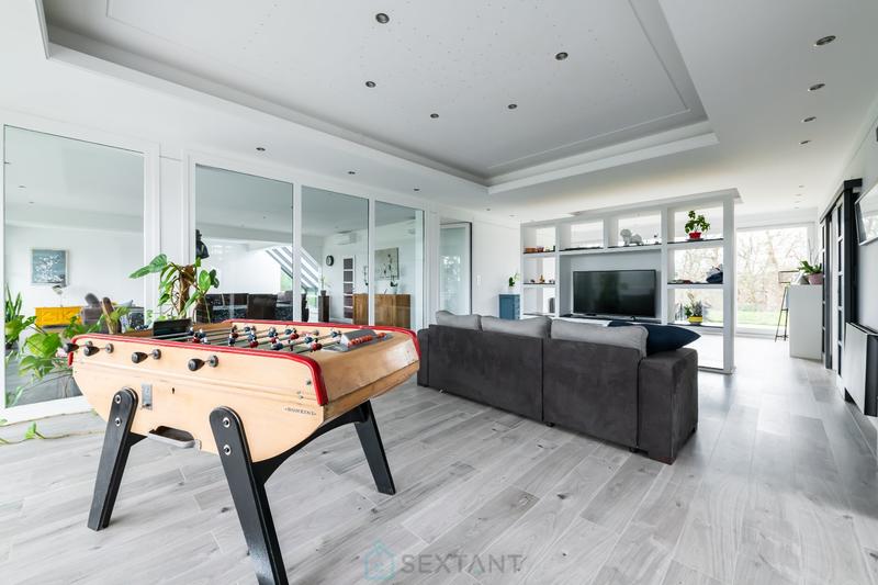 Maison d'architecte - 465 m² - 12 pièces