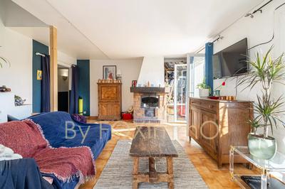 Maison - 166 m² - 6 pièces