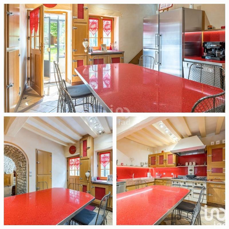 Maison de village - 185 m² - 8 pièces