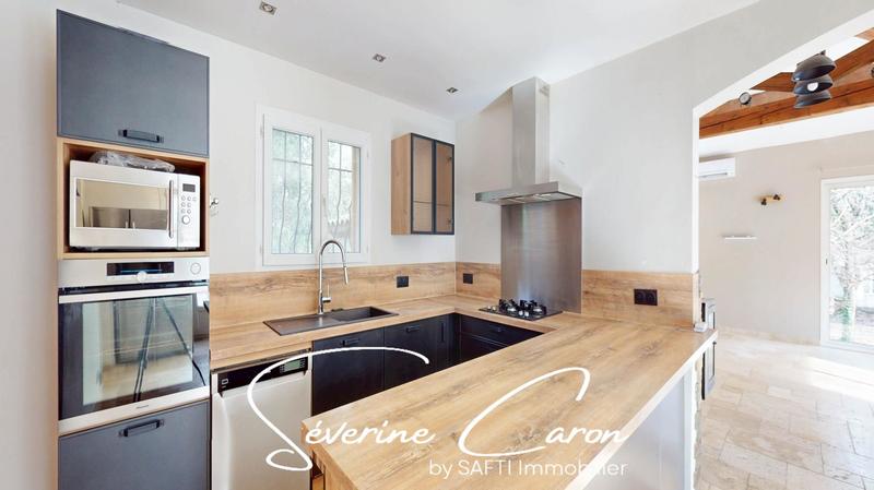 Villa - 167 m² - 6 pièces