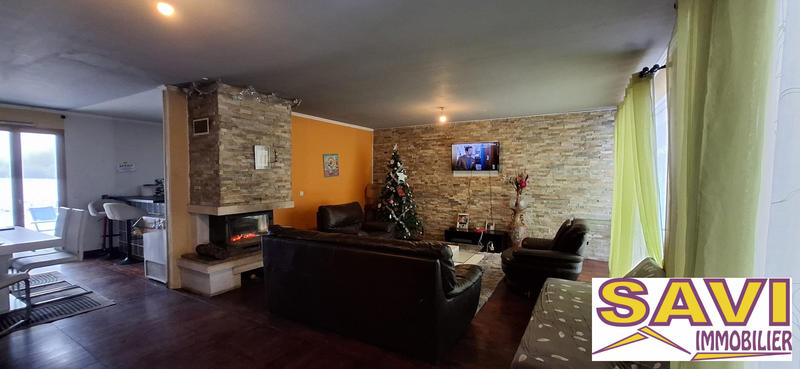 Maison - 97 m² - 5 pièces