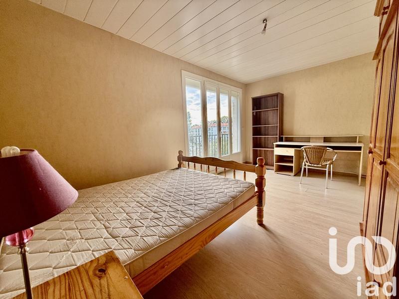 Appartement - 99 m² - 5 pièces