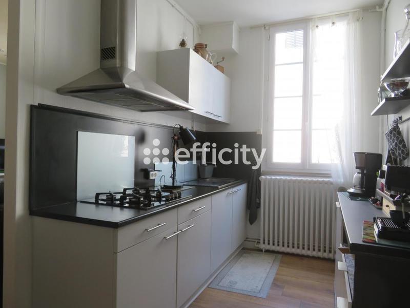 Appartement - 77 m² - 3 pièces
