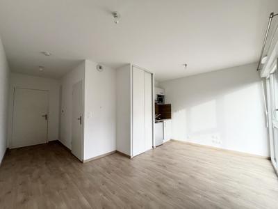 Studio - 24 m² - 2 pièces