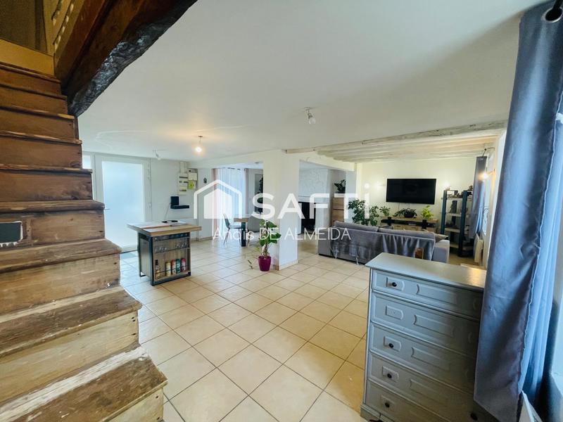 Maison - 96 m² - 4 pièces