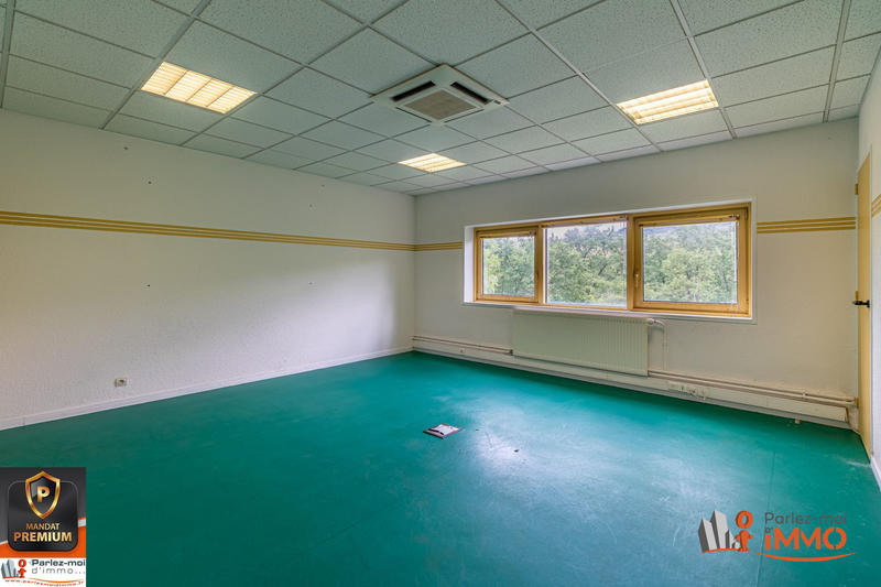 Local d'activités - 760 m²