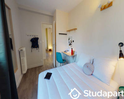 Chambre - 100 m² - 1 pièce