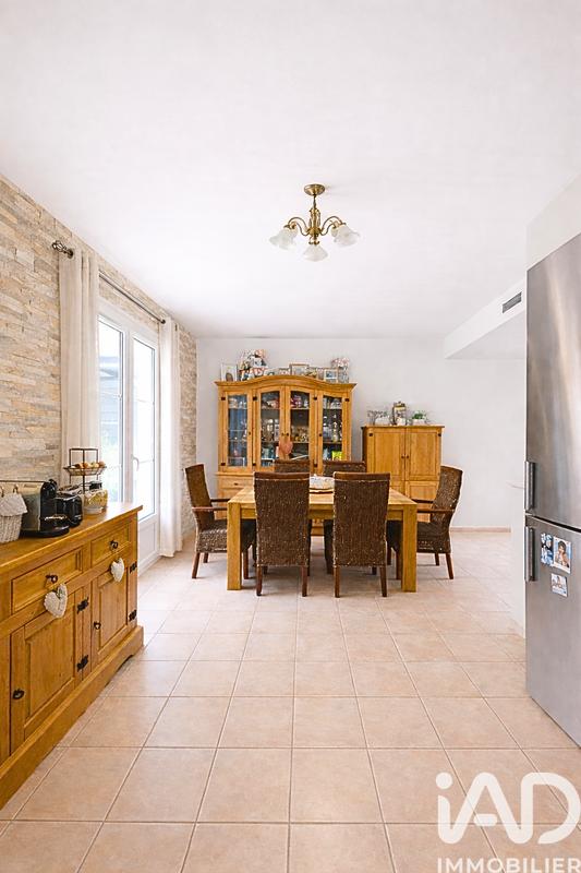 Maison - 158 m² - 8 pièces