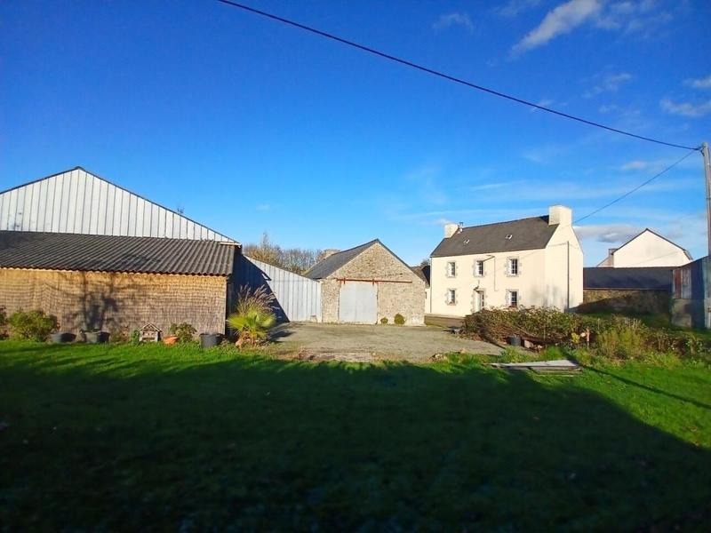 Maison - 100 m² - 4 pièces