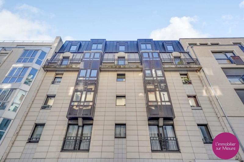 Appartement - 102 m² - 5 pièces