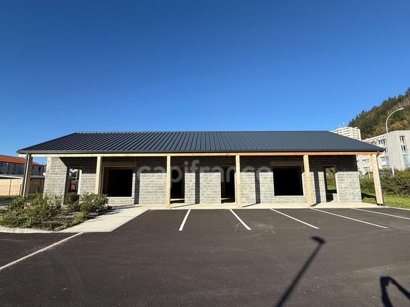 Local commercial - 190 m² - 1 pièce