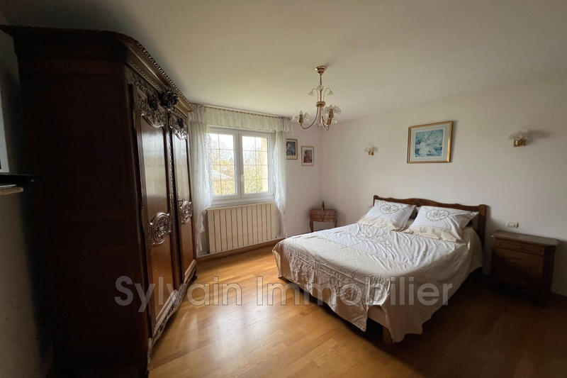 Maison - 159 m² - 7 pièces