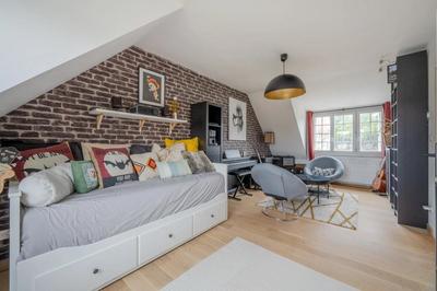 Maison - 102 m² - 5 pièces