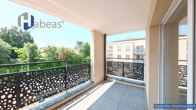 Appartement - 80 m² - 4 pièces