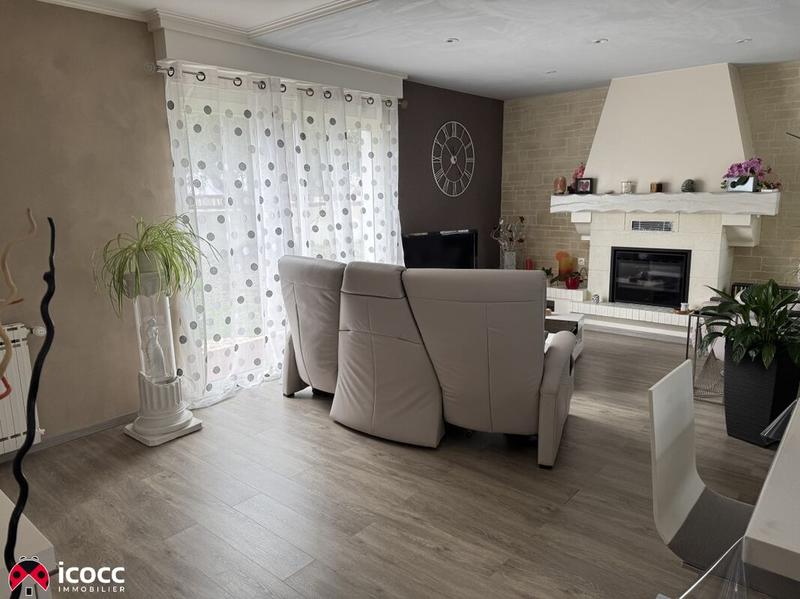 Maison - 138 m² - 5 pièces