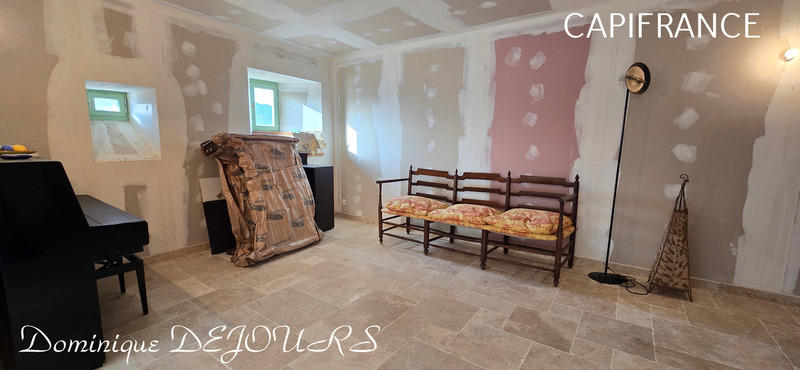 Maison - 122 m² - 4 pièces