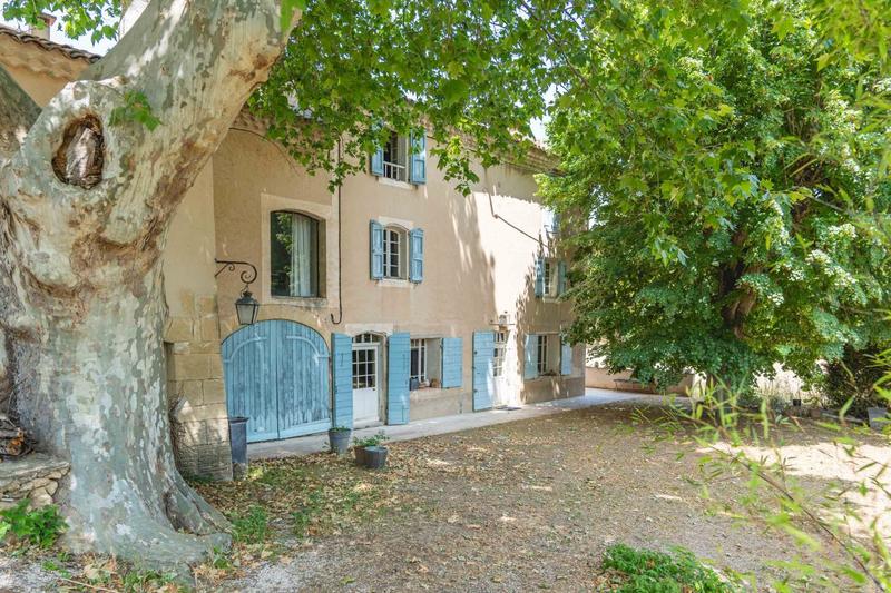 Mas - 445 m² - 10 pièces