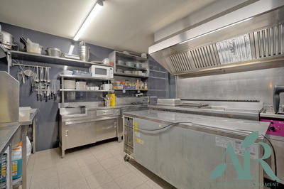 Fonds de commerce - Hôtellerie / Restauration - 221 m²