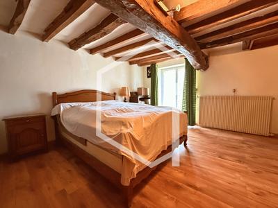 Maison - 165 m² - 7 pièces