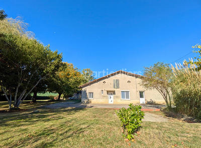 Maison - 161 m² - 7 pièces