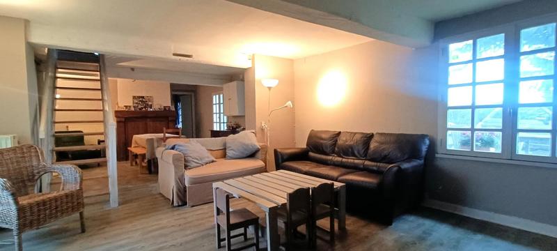 Maison - 130 m² - 7 pièces