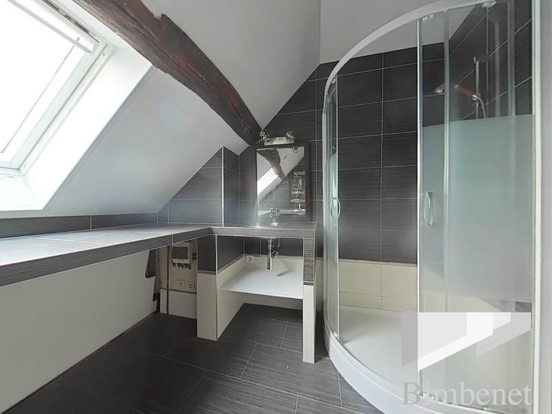 Appartement - 80 m² - 3 pièces