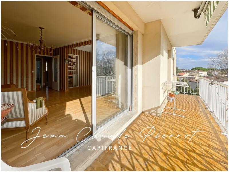 Appartement - 105 m² - 5 pièces