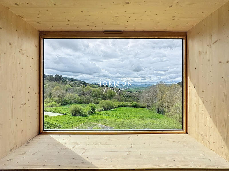 Maison ancienne - 540 m² - 13 pièces