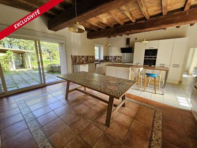 Maison - 131 m² - 4 pièces