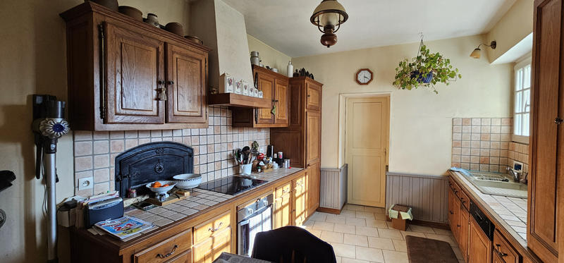 Maison - 170 m² - 7 pièces