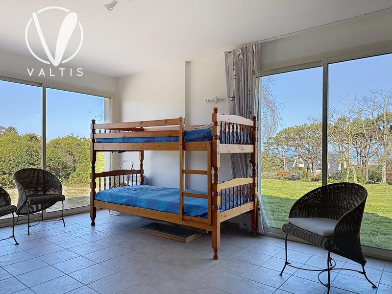 Maison contemporaine - 148 m² - 6 pièces