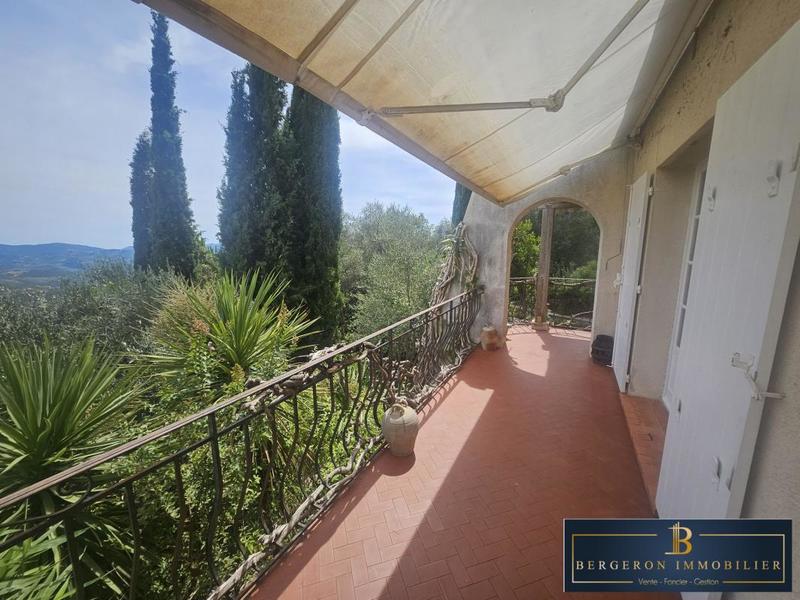 Villa - 170 m² - 5 pièces