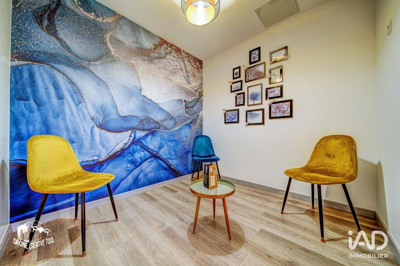 Local commercial - 101 m²