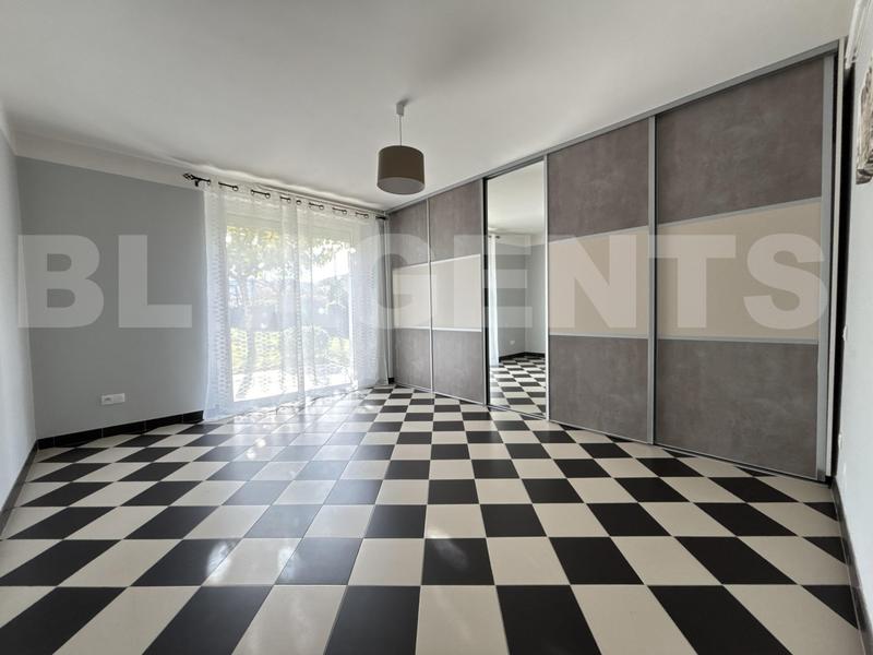 Maison - 151 m² - 5 pièces