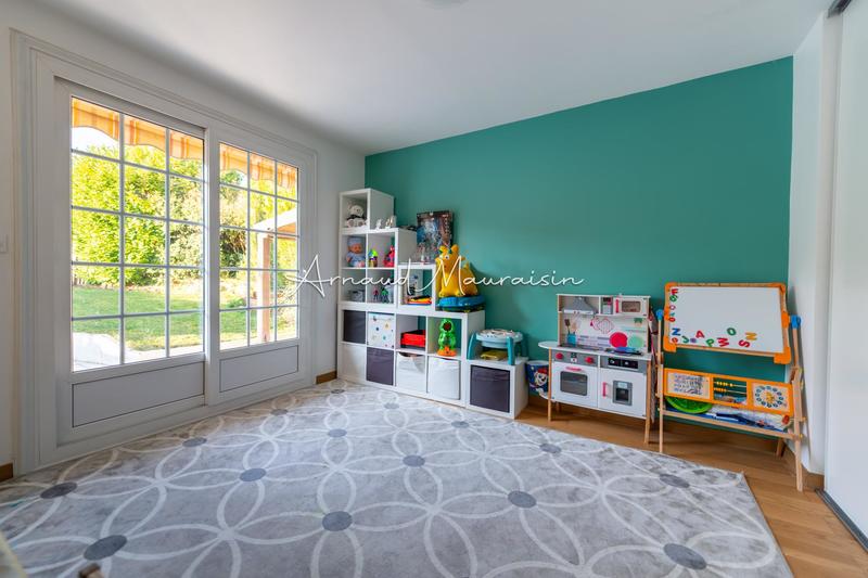 Maison - 147 m² - 6 pièces