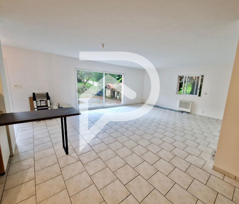 Appartement - 106 m² - 4 pièces