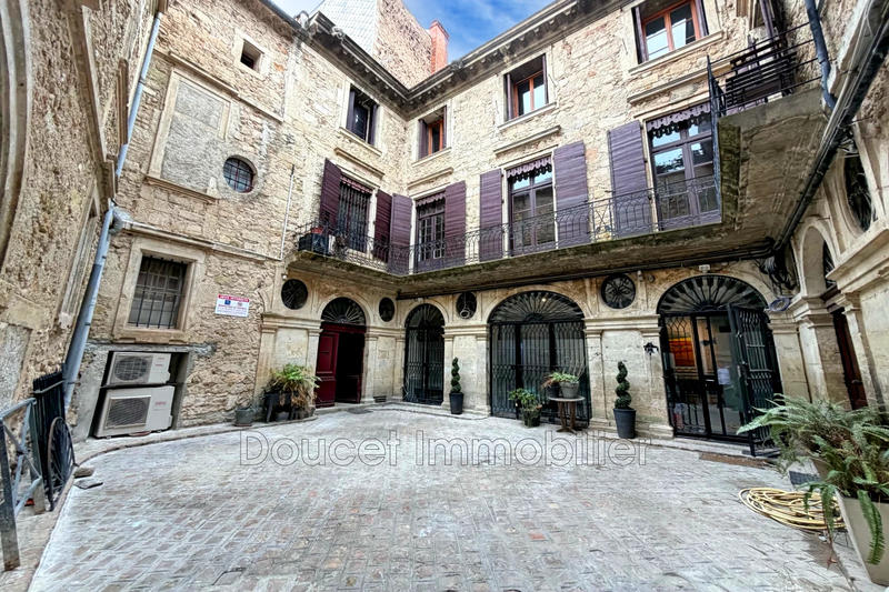 Appartement - 190 m² - 5 pièces