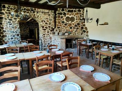 Maison - 470 m² - 20 pièces