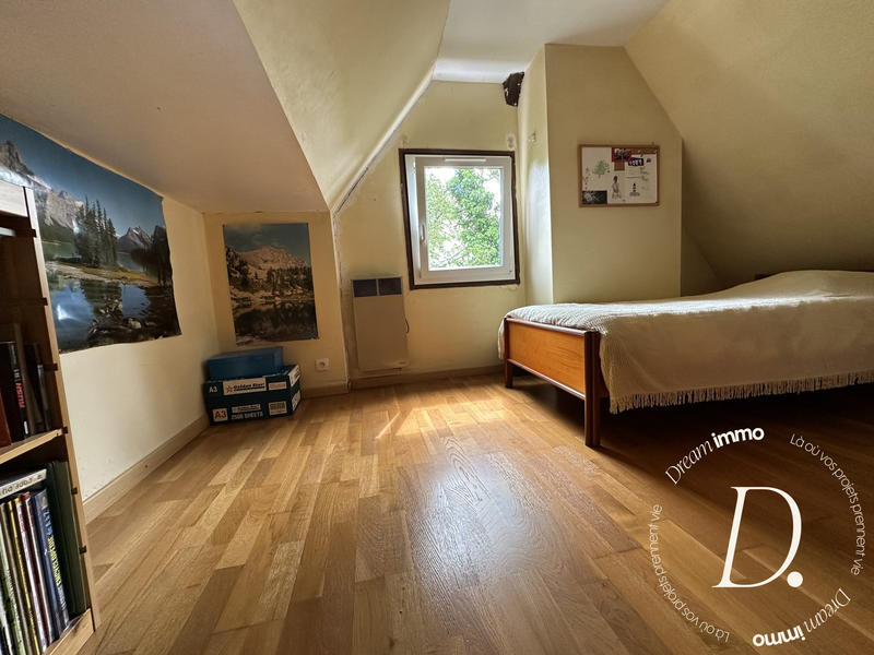 Maison - 143 m² - 5 pièces