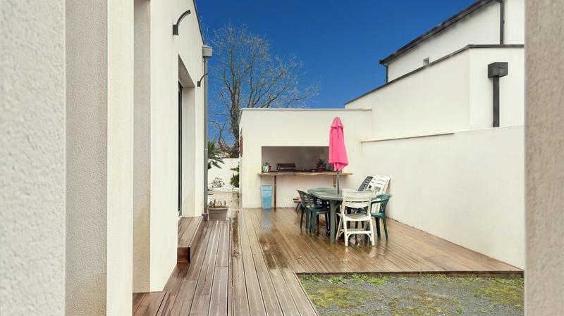 Maison - 175 m² - 5 pièces