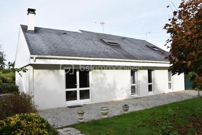 Maison - 127 m² - 7 pièces