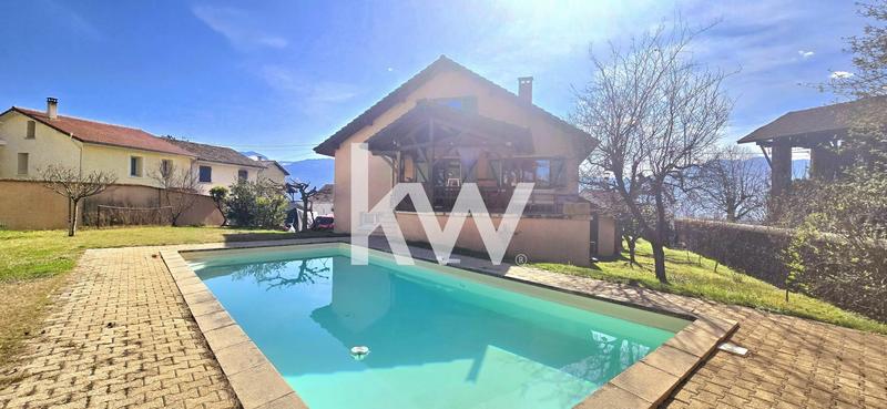 Maison - 145 m² - 4 pièces