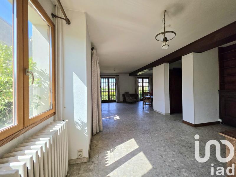 Maison - 223 m² - 8 pièces