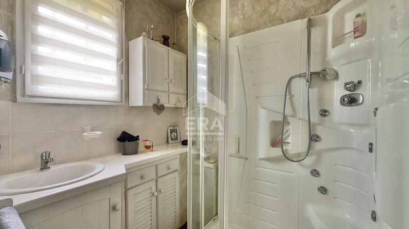 Maison - 107 m² - 5 pièces