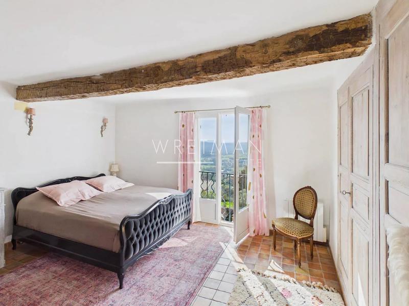 Maison de village - 175 m² - 5 pièces