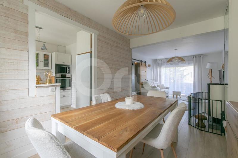 Maison - 100 m² - 5 pièces