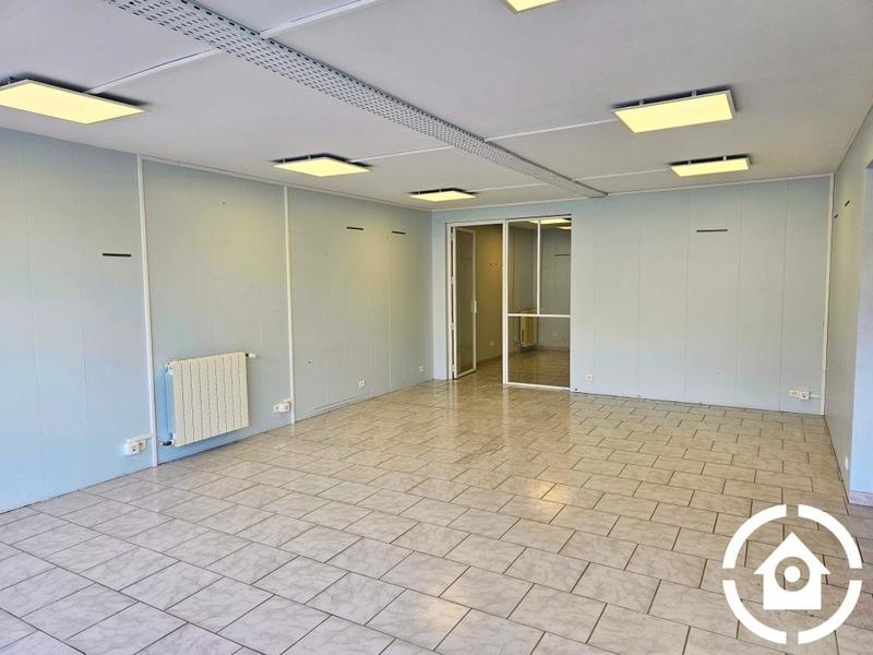 Local d'activité / Entrepôt - 120 m²