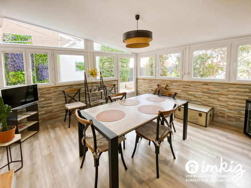 Maison - 97 m² - 5 pièces