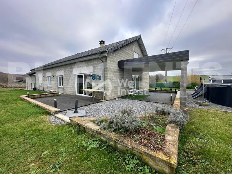Maison - 200 m² - 5 pièces